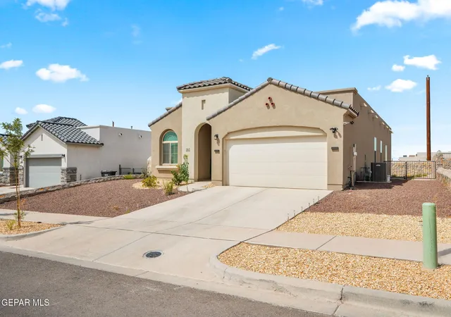 Photo 2 of Single family home for sale at 393 Coleford Ln, El Paso, TX 79928 | MLS# 949351 | Listing updated on 2026-10-30