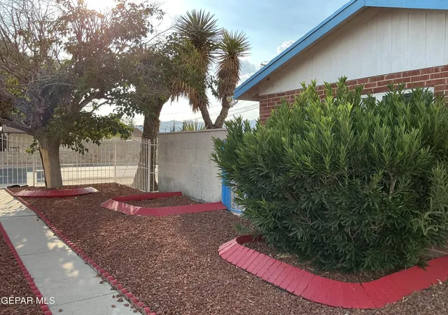 3rd image of 6501 Aztec Rd, El Paso, TX 79925 | MLS# 949487