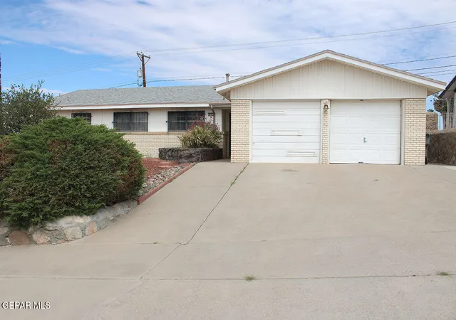 Photo 1 of Single family home for sale at 337 Clairemont Rd, El Paso, TX 79912 | MLS# 949503 | Listing updated on 2026-08-17
