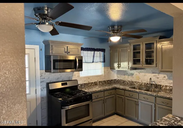 Photo 4 of Sale Pending at 144 S Little Flower Rd, El Paso, TX 79915 | MLS# 949624 | Listing updated on 2026-09-05