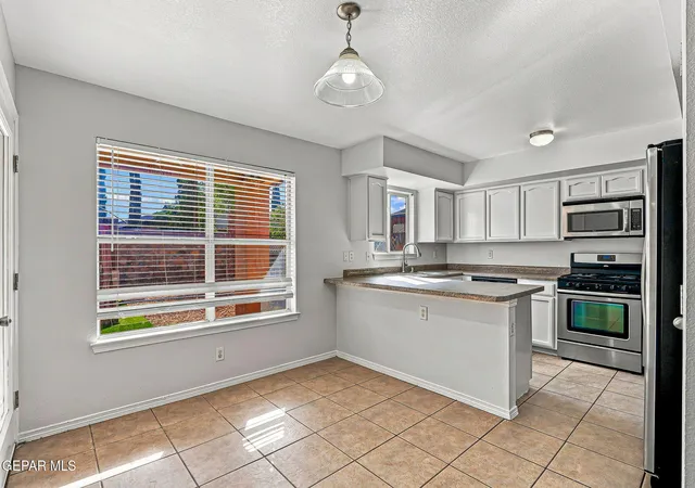Photo 4 of Single family home for sale at 3268 Garden Point Dr, El Paso, TX 79938 | MLS# 949864 | Listing updated on 2026-09-30