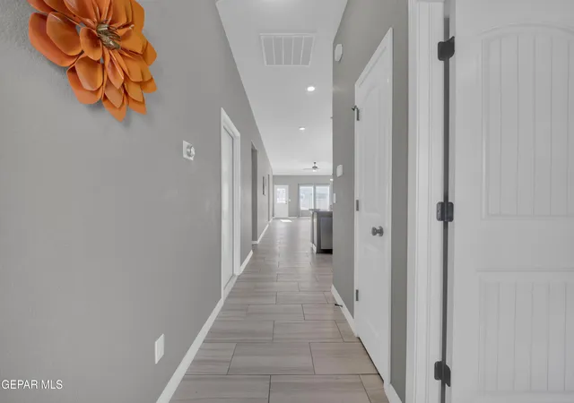 2nd image of 905 Betton Pl, El Paso, TX 79915 | MLS# 949868