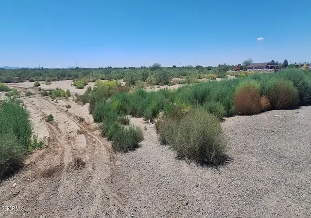 17th image of 13400 Socorro Rd, San Elizario, TX 79849 | MLS# 949889
