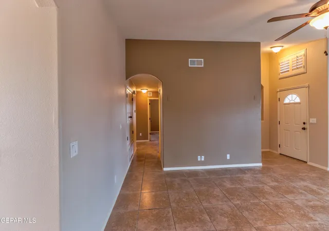 5th image of 3017 Woodhead, El Paso, TX 79938 | MLS# 949888