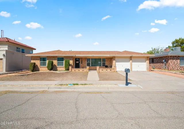 Photo 1 of Sale Pending at 460 San Blas Dr, El Paso, TX 79912 | MLS# 949944 | Listing updated on 2026-09-13
