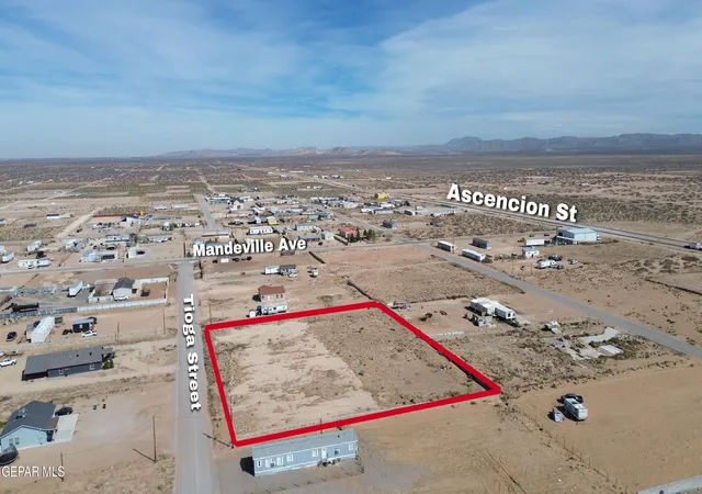 Photo 3 of Sale Pending at Pn  114754 Tioga St, El Paso, TX 79928 | MLS# 949945 | Listing updated on 2026-09-18
