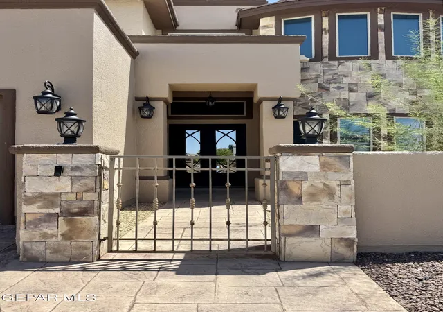 Photo 2 of Single family home for sale at 712 Belken Pl, El Paso, TX 79928 | MLS# 950011 | Listing updated on 2026-08-26