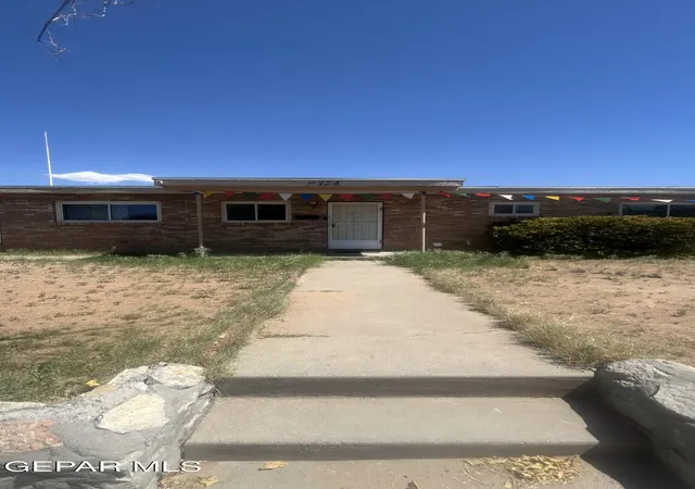 Photo 1 of Single family home for sale at 9724 Blue Wing Dr, El Paso, TX 79924 | MLS# 950089 | Listing updated on 2026-08-27