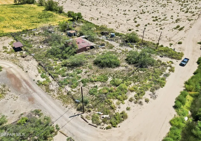 Photo 2 of House for sale at 755 Anderson Rd, Socorro, TX 79927 | MLS# 950018 | Listing updated on 2026-08-26