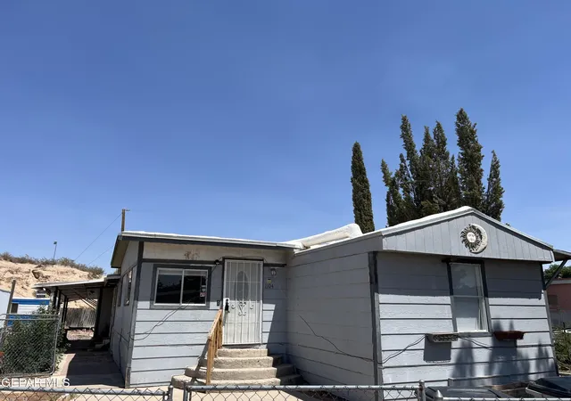 Photo 1 of Manufactured home for sale at 1104 Macadamia Cir, El Paso, TX 79907 | MLS# 950051 | Listing updated on 2026-08-26