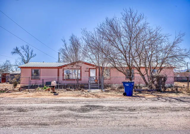 Photo 3 of Manufactured home for sale at 12319 O'connor Dr, El Paso, TX 79934 | MLS# 950055 | Listing updated on 2026-09-14