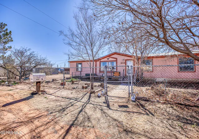 Photo 3 of Manufactured home for sale at 12319 O'Connor Dr, El Paso, TX 79934 | MLS# 950055 | Listing updated on 2026-09-14