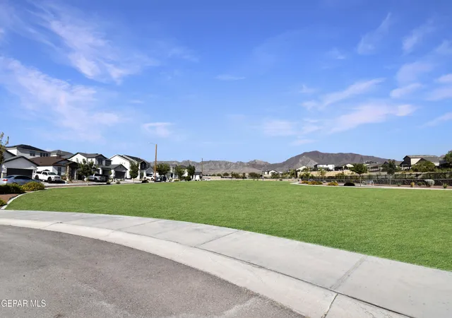Photo 3 of Single family home for sale at 2240 Small Mountain Pl, El Paso, TX 79911 | MLS# 950249 | Listing updated on 2026-08-31
