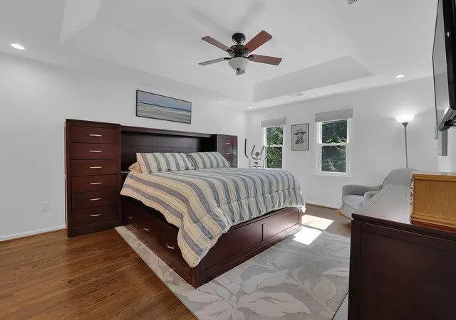 Photo 3 of Sale Pending at 4805 Thornwood Dr Northwest Dr Nw, Acworth, GA 30102 | MLS# 7827544 | Listing updated on 2026-10-24