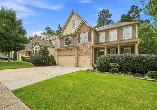 Photo 2 of Single family home for sale at 226 Celebration Ln, Acworth, GA 30102 | MLS# 7824584 | Listing updated on 2026-09-08