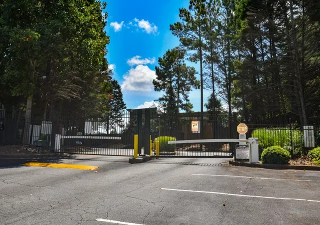 58th image of 3381 Hidden Cove Cir, Peachtree Corners, GA 30092 | MLS# 7824337