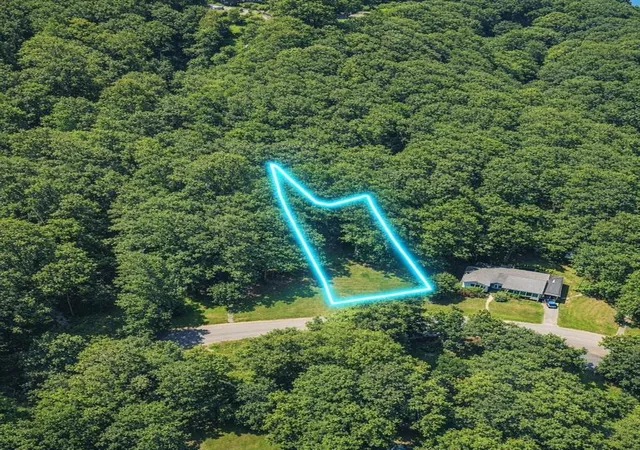 Photo 1 of Land for sale at 0 Chickadee Ct, Atlanta, GA 30311 | MLS# 7827635 | Listing updated on 2026-08-26