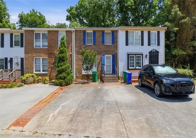 Photo 1 of Sale Pending at 4323 Lehaven Cir, Tucker, GA 30084 | MLS# 7828270 | Listing updated on 2026-09-13