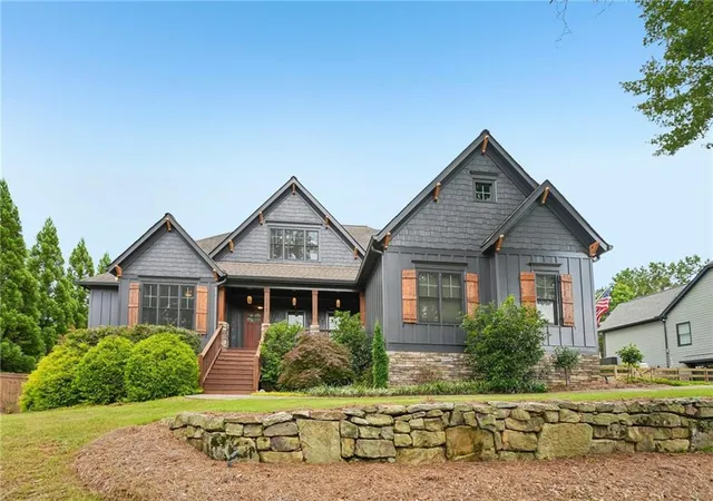 Photo 2 of Single family home for sale at 109 Old Avery Dr, Canton, GA 30115 | MLS# 7827686 | Listing updated on 2026-09-12