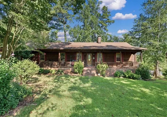 1st image of 1112 Lookout Ct, Villa Rica, GA 30180 | MLS# 7818458