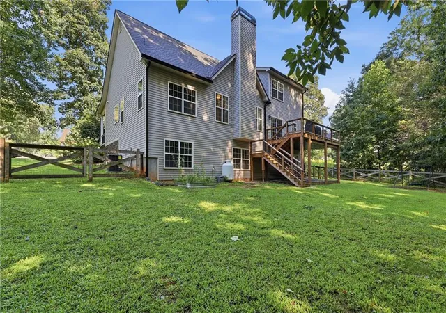 Photo 2 of Single family home for sale at 342 Stonington Dr, Mount Airy, GA 30563 | MLS# 7827766 | Listing updated on 2026-09-10