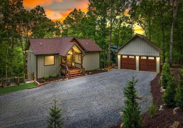 Photo 1 of Single family home for sale at 241 Wolf Crk Mountain Rd, Mineral Bluff, GA 30559 | MLS# 7792688 | Listing updated on 2026-08-26
