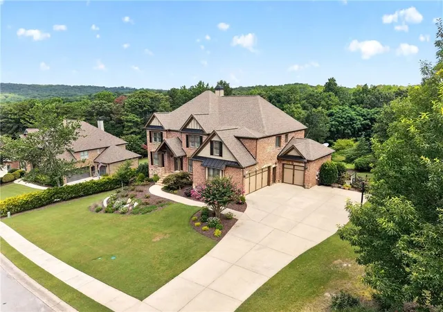 Photo 2 of Single family home for sale at 4526 Meadowland Way, Flowery Branch, GA 30542 | MLS# 7807989 | Listing updated on 2026-09-18