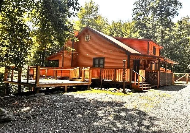 Photo 1 of Single family home for sale at 850 Valley Dr, Ellijay, GA 30536 | MLS# 7827769 | Listing updated on 2026-08-27