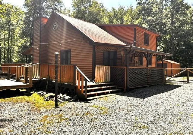 Photo 2 of Single family home for sale at 850 Valley Dr, Ellijay, GA 30536 | MLS# 7827769 | Listing updated on 2026-08-27