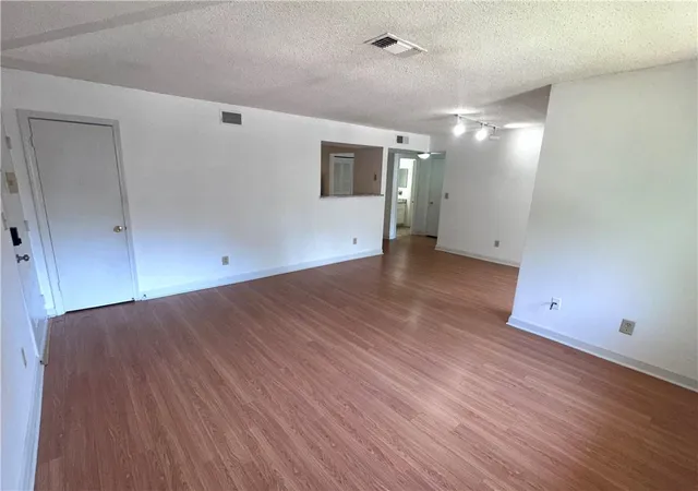 Photo 2 of Condo for sale at 1407 Wingate Wy, Sandy Springs, GA 30350 | MLS# 7826779 | Listing updated on 2026-08-26