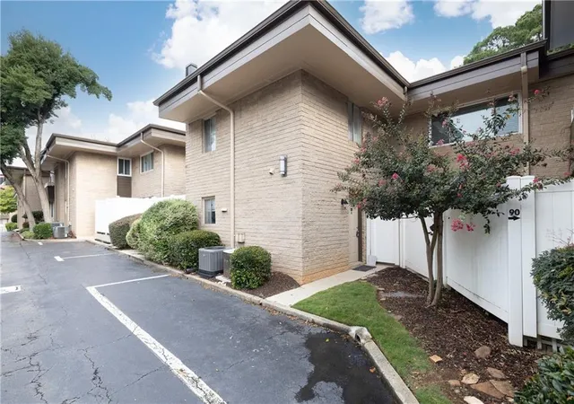 Photo 1 of Condo for sale at 346 Carpenter Dr #88, Sandy Springs, GA 30328 | MLS# 7826419 | Listing updated on 2026-08-27