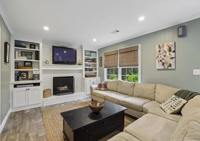 2nd image of 6879 Vic Ar Rd, Peachtree Corners, GA 30360 | MLS# 7828216