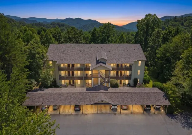 Condo for sale at 300 Ginger Creek, Clayton, GA 30525 | MLS# 7826796