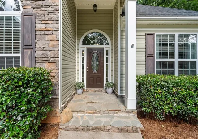 Photo 3 of Single family home for sale at 7055 Fletcher Dr, Winston, GA 30187 | MLS# 7810577 | Listing updated on 2026-09-09