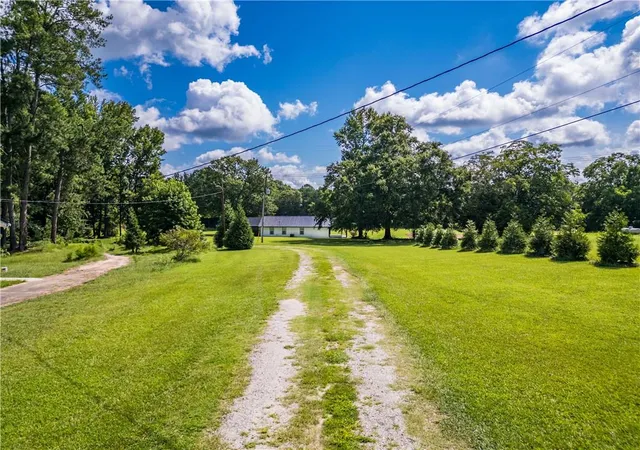 3rd image of 2601 Daniel Cemetery Rd Nw, Monroe, GA 30656 | MLS# 7816694
