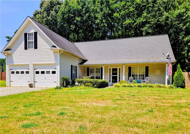 Photo 1 of Single family home for sale at 3946 Saint George Ter Sw, Powder Springs, GA 30127 | MLS# 7827571 | Listing updated on 2026-08-28