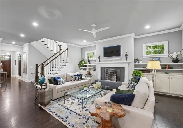 Photo 3 of Single family home for sale at 1531 Dresden Dr Ne, Brookhaven, GA 30319 | MLS# 7826589 | Listing updated on 2026-09-28
