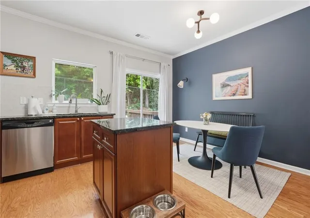 Photo 4 of Townhouse for sale at 1448 Liberty Pkwy Nw #2212, Atlanta, GA 30318 | MLS# 7828113 | Listing updated on 2026-08-30