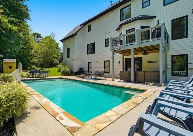 Photo 2 of Single family home for sale at 205 Stillwater Glen, Woodstock, GA 30188 | MLS# 7789719 | Listing updated on 2026-09-16