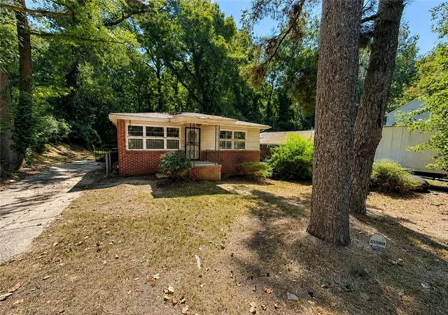 Photo 1 of Single family home for sale at 223 Childs Dr Nw, Atlanta, GA 30314 | MLS# 7827795 | Listing updated on 2026-09-14