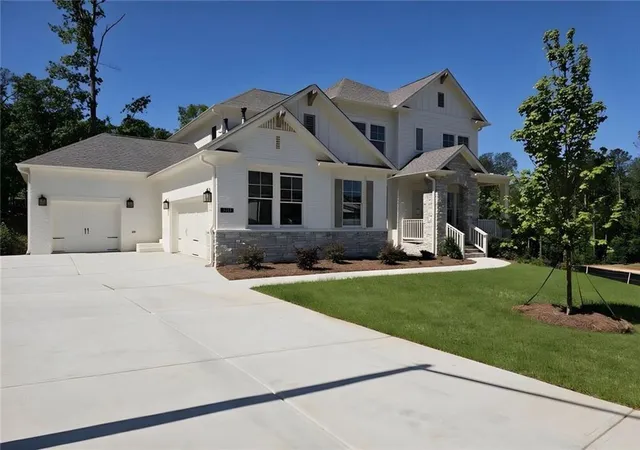 Photo 1 of Single family home for sale at 2043 Fern Mountain Ln, Marietta, GA 30064 | MLS# 7822205 | Listing updated on 2026-09-21