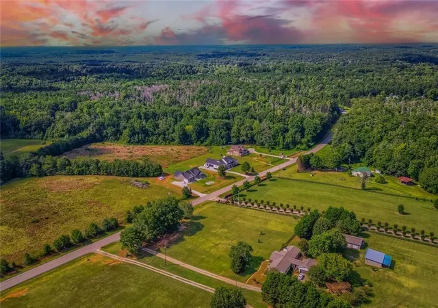Photo 2 of Single family home for sale at 1225 Rocky Crk Rd, Locust Grove, GA 30248 | MLS# 7813910 | Listing updated on 2026-08-26