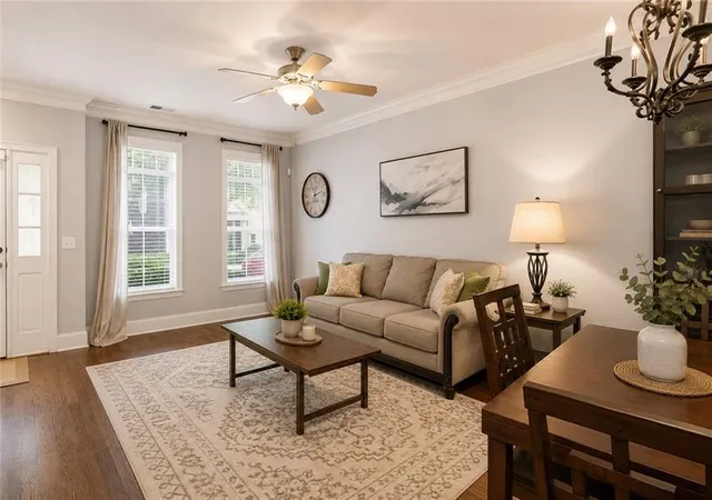 Photo 3 of Townhouse for sale at 1147 Ne Glenridge Pl, Atlanta, GA 30342 | MLS# 7827747 | Listing updated on 2026-08-31