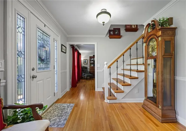 Photo 3 of Sale Pending at 961 Mountain Brook Ln Nw, Marietta, GA 30064 | MLS# 7827357 | Listing updated on 2026-09-12