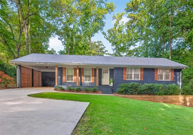 Photo 1 of Single family home for sale at 327 Dickson Dr, Jefferson, GA 30549 | MLS# 7828131 | Listing updated on 2026-08-28
