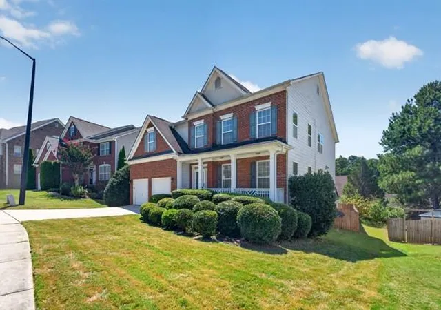 Photo 2 of Single family home for sale at 5280 Lakerock Way SW, Atlanta, GA 30331 | MLS# 7816752 | Listing updated on 2026-09-14