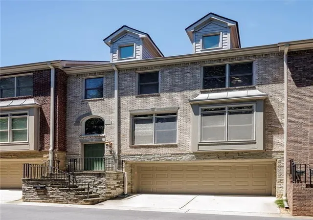 Photo 3 of Townhouse for sale at 5561 Julian Pl, Sandy Springs, GA 30342 | MLS# 7812969 | Listing updated on 2026-08-30