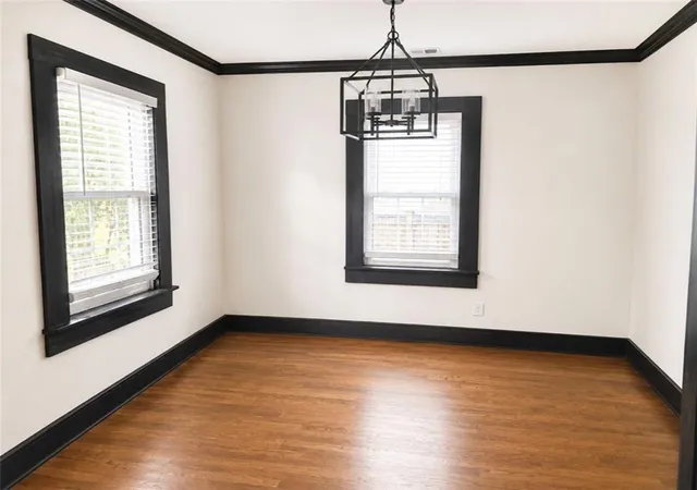 Photo 3 of Sale Pending at 1802 S Gordon St Sw, Atlanta, GA 30310 | MLS# 7827796 | Listing updated on 2026-10-31