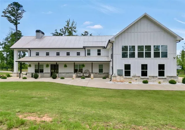 Photo 2 of Single family home for sale at 1384 Hopewell Rd, Forsyth, GA 31029 | MLS# 7828254 | Listing updated on 2026-08-28