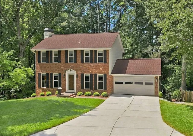 Photo 1 of Sale Pending at 120 Lakeland Wy, Roswell, GA 30076 | MLS# 7823645 | Listing updated on 2026-09-07